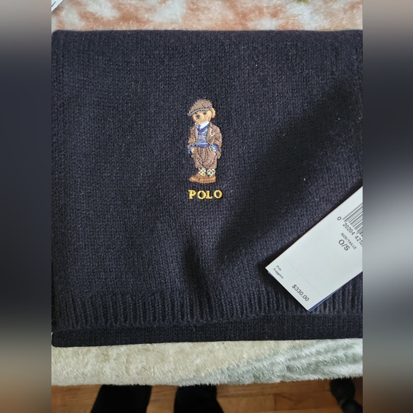 Cashmere Polo Ralph Lauren Classy Bear Scarf - Picture 1 of 1